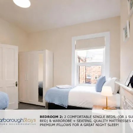 - Victorian Townhouse - 5 Bedrooms - Sleeps 9 Nyaraló