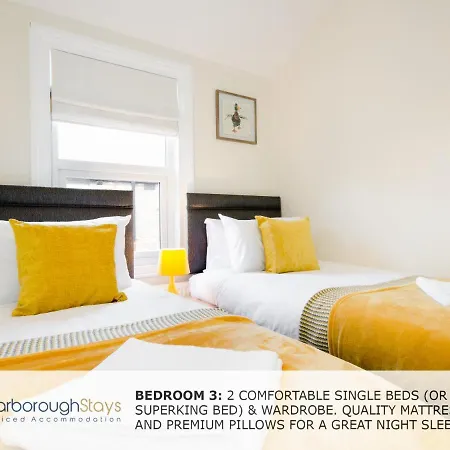 - Victorian Townhouse - 5 Bedrooms - Sleeps 9 * Scarborough