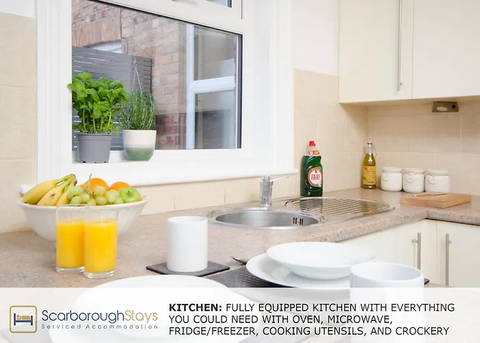 بيت للعطل - Victorian Townhouse - 5 Bedrooms - Sleeps 9 *